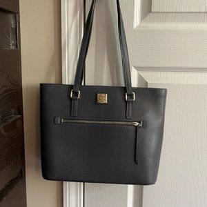 Dooney & Bourke shoulder bag, gray